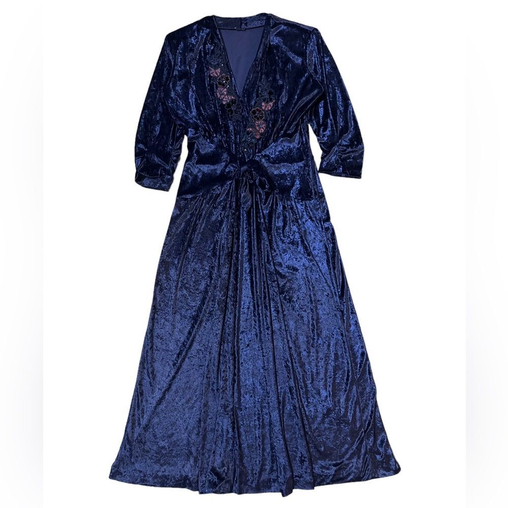 Vintage Velvet Maxi Dress 3/4 Sleeve Tie Front Floral Applique Dark Blue